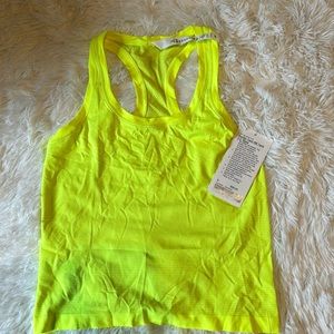 Lululemon swiftly Tech Razor Back Tank 2.0 Race Length